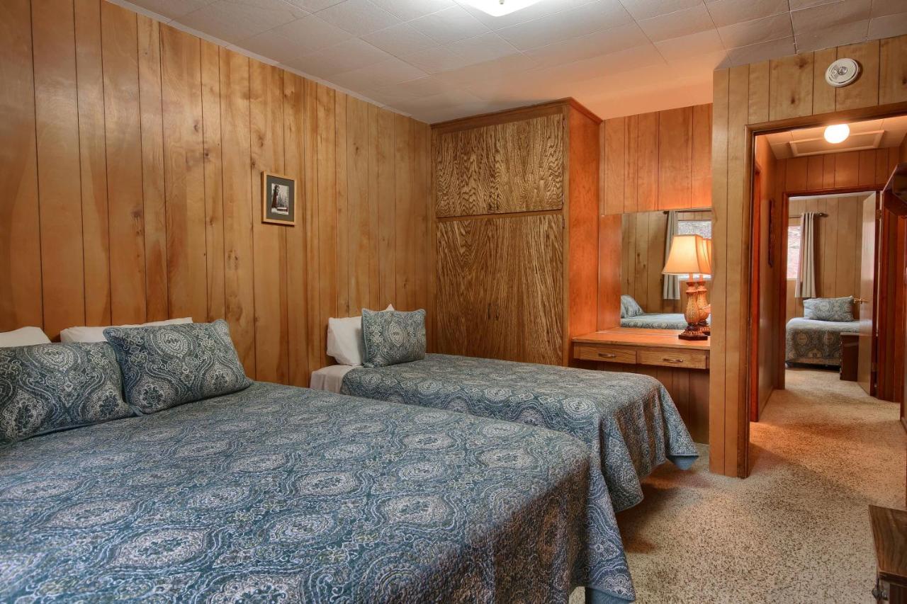 25a Villarreal Retreat